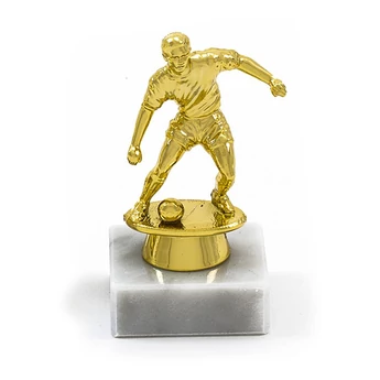 "Labdarúgó" figura - 8 cm-es