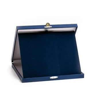 "Sasha" plakettdoboz - 18 x 14 cm